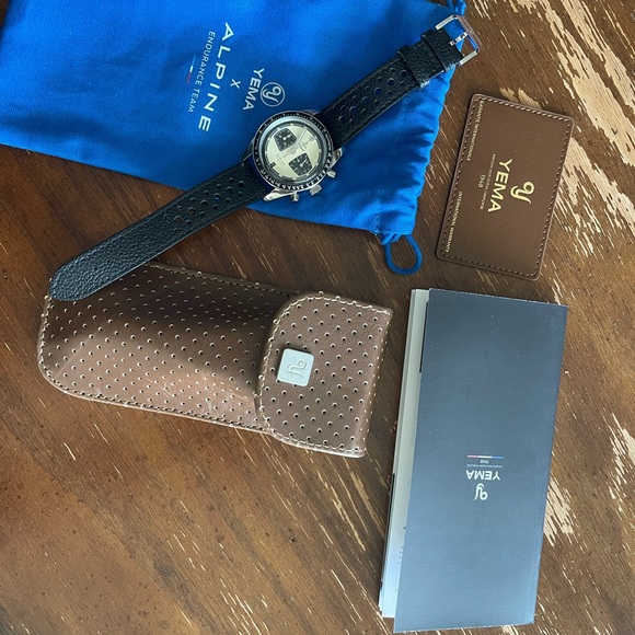 Yema Panda Alpine Team Le Mans Edition Watch Made in France 🇫🇷 - Picture 7 of 9